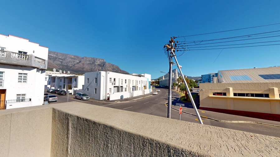 2 Bedroom Property for Sale in Zonnebloem Western Cape